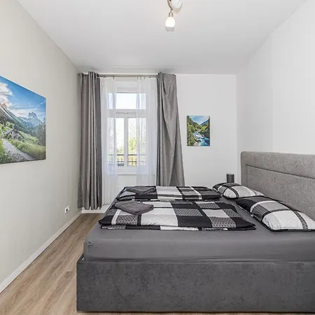 102 3-schlafzimmer-apartment Hbf Halle Apartment Halle (Saale)